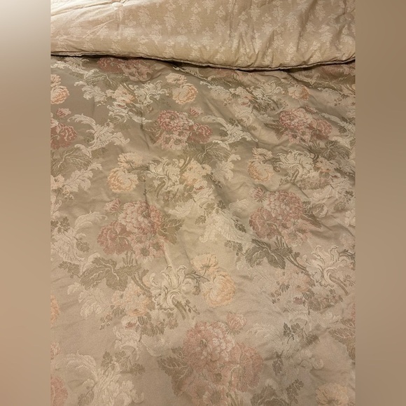 Vintage Croscill Chandelier Floral Queen Comforter French Country - Picture 5 of 5